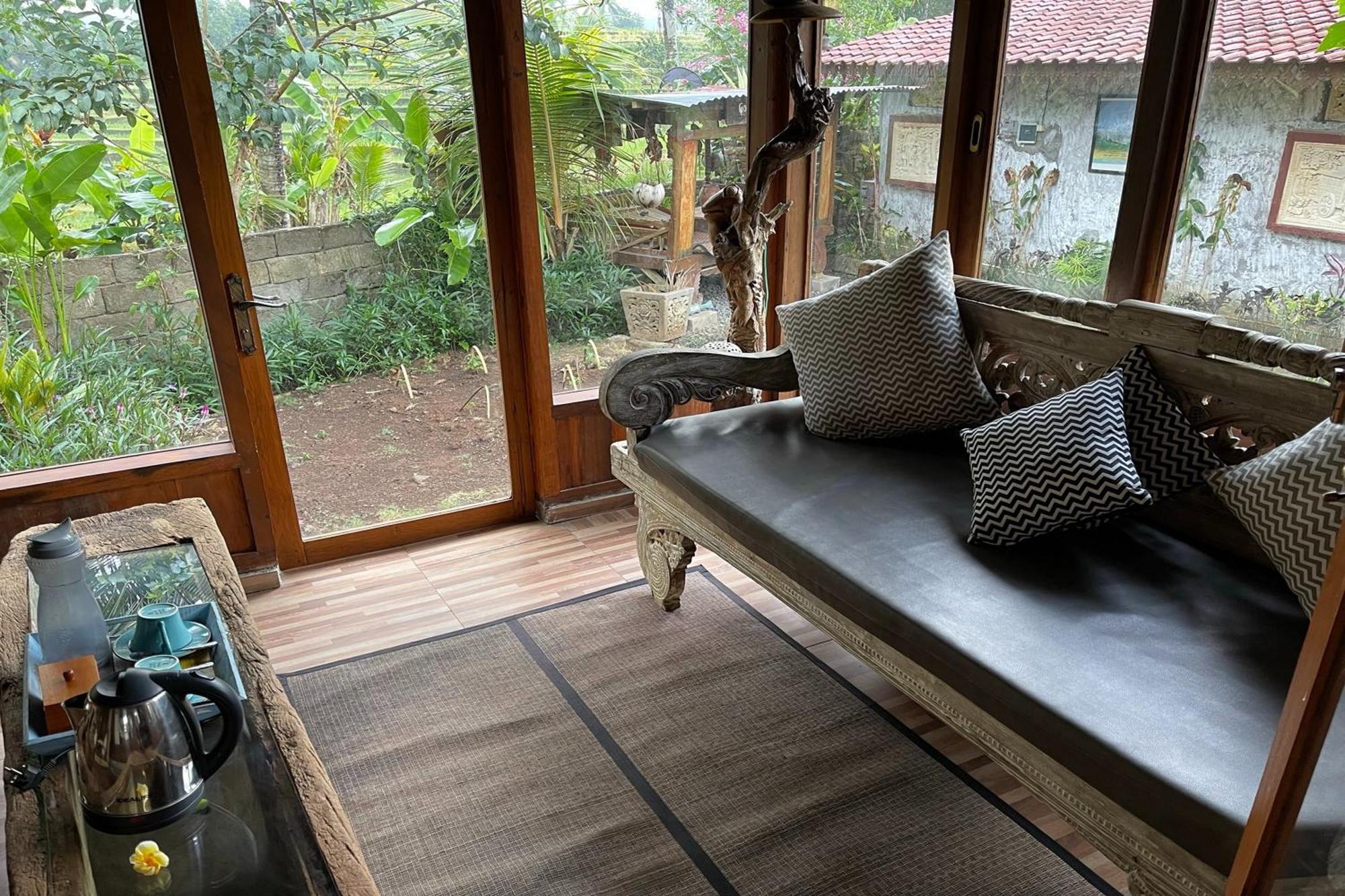 Kts - Kubu Tepi Sawah Vila Selemadeg Exterior foto